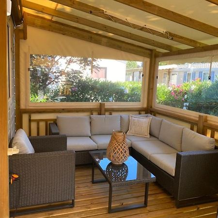 Mobil home de charme Frejus Bagian luar foto