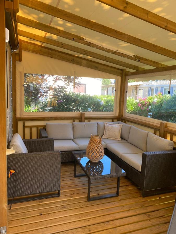 Mobil home de charme Frejus Bagian luar foto